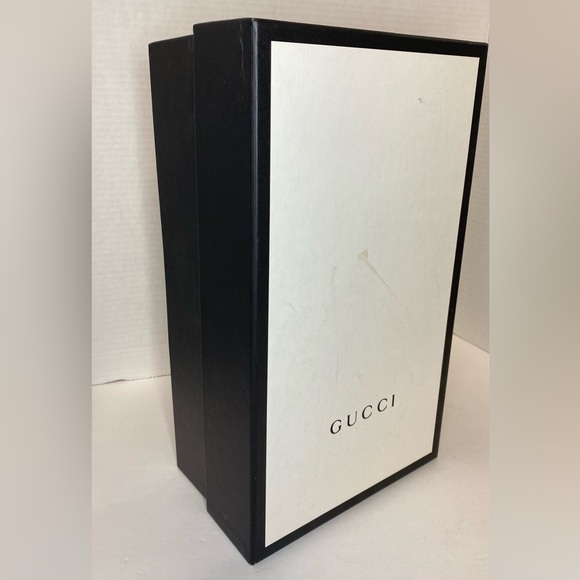 Gucci Original Box. - Picture 4 of 8